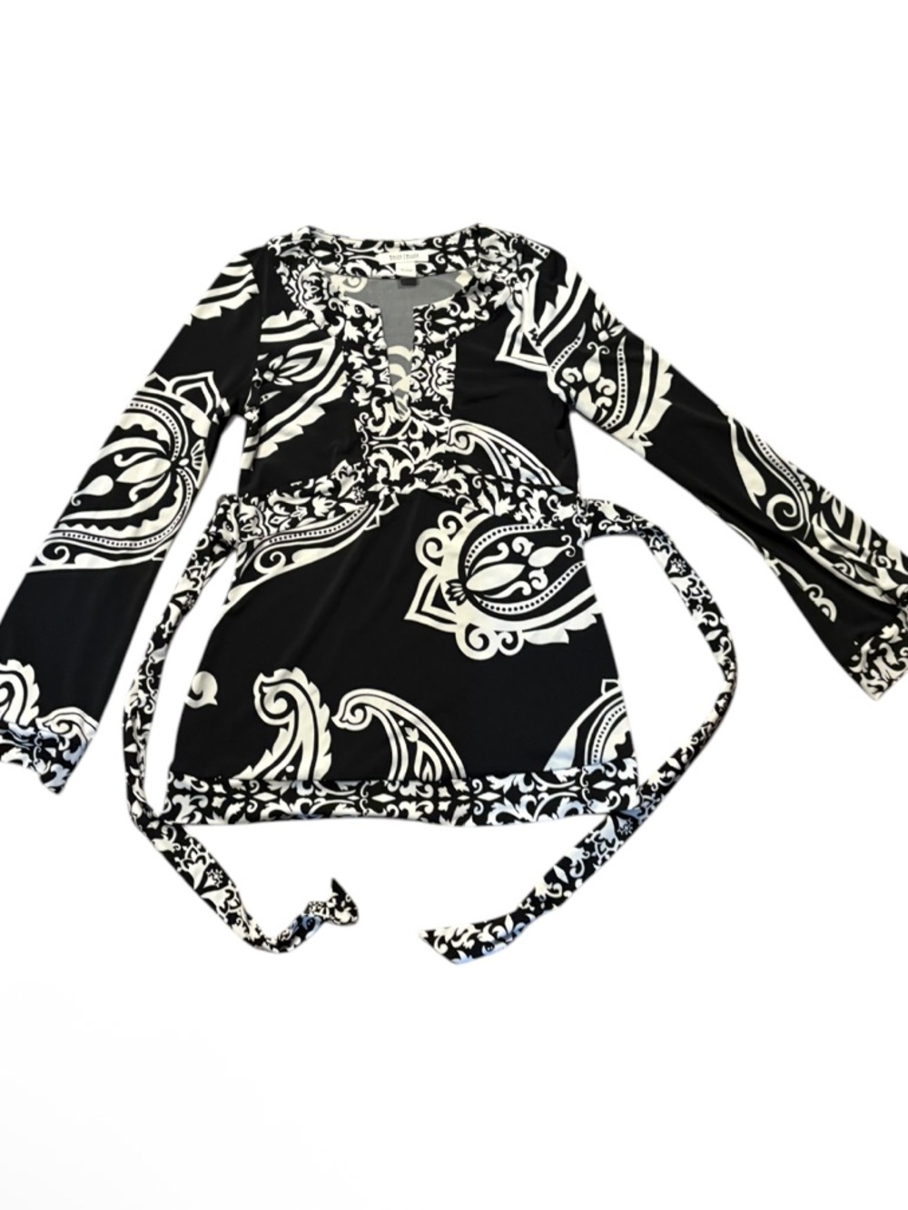 White House black market black white tie back tunic top xs